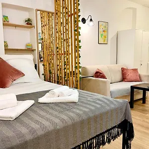Cosy Modern In The Heart Of With Ac Apartment